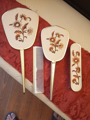 Vintage grooming set 4 pieces, like new, England 50-60s