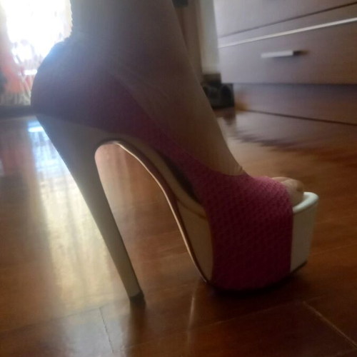 Fenstyle high heel shoes like new, 18 cm, leather snake details, white and pink