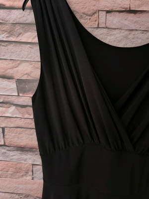 Sleeveless midi wrap dress like new, black, size M