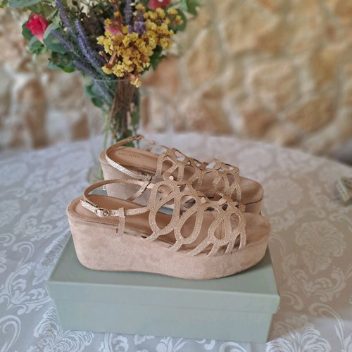 Migato gold sandals used with strap, size 39