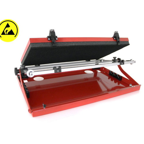 IdealTek PCB holder used, tool for soldering and board repair