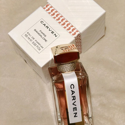 Paris Bangalore Carven perfume like new, 100 ml