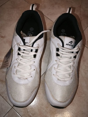 Aviator New White Athletic Shoes Size 45