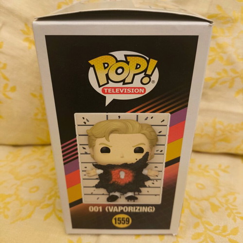 Funko Pop Stranger Things Netflix 001 Vaporizing new in sealed box