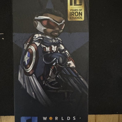 Mini Co Captain America collectible figure