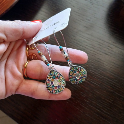 Stainless steel earrings with colorful beads