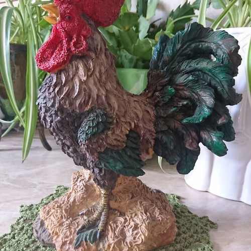 Decorative rooster polyresin like new, dimensions 24×17
