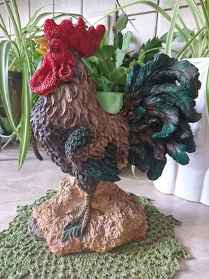 Decorative rooster polyresin like new, dimensions 24×17