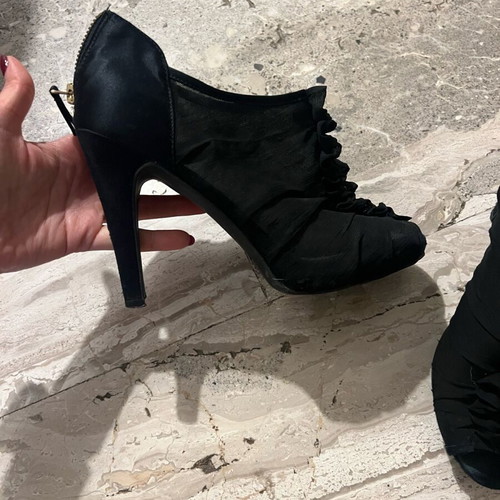 Nine West black ankle boots like new, size 39