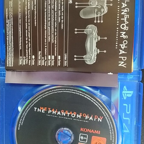 Metal Gear Solid V The Phantom Pain PS4 game like new