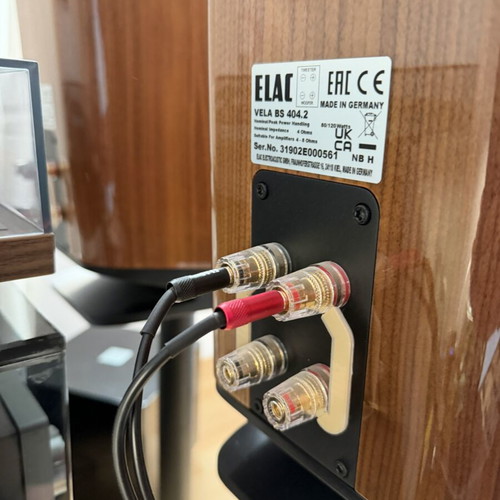 Elac Vela BS 404.2 walnut speakers used, bookshelf type