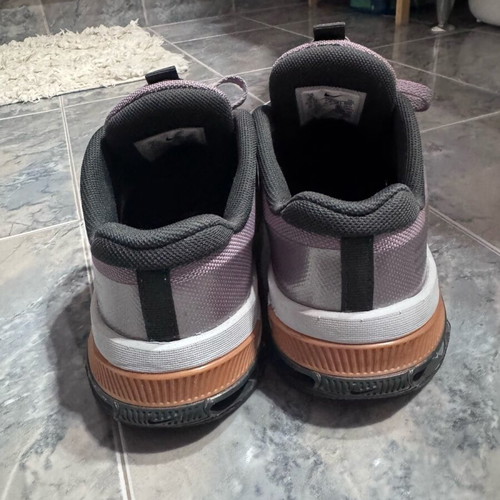Nike Women's Training Metcon 8 Shoes like new, purple, size 39