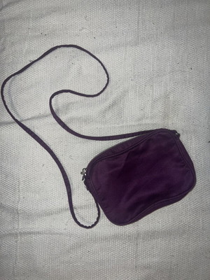 H&M Μωβ suede χιαστί τσαντάκι σαν καινούργιο με μακρύ λουράκι