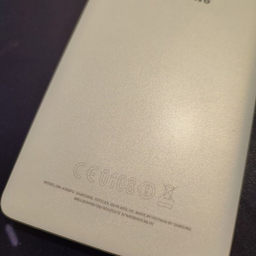 Samsung Galaxy A3 phone with broken screen for spare parts