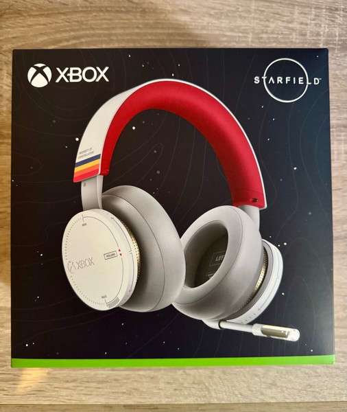 Xbox Wireless Headset- Starfield Limited Edition