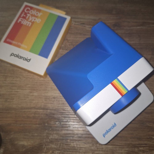 Polaroid camera new with bonus film packs