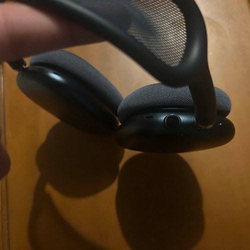 AirPods Max Midnight new