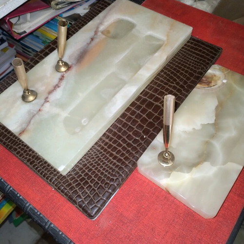 Desk decorations new, pack of 2, alabaster
