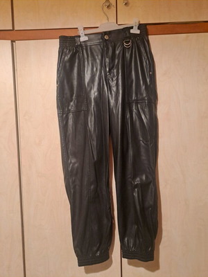 Bershka leatherette pants black, balloon style wide fit like new, size M