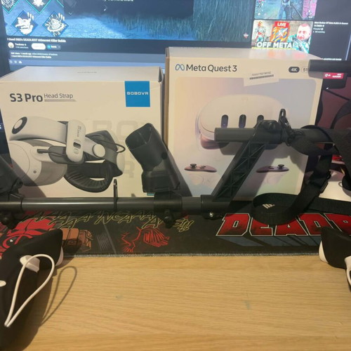 BOBOVR Meta Quest 3 512 GB with S3 Pro Headstrap, battery, controllers protectors, gun stock