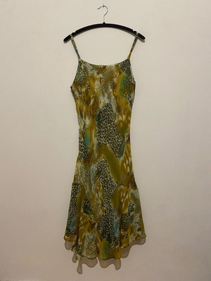 Silk dress y2k style used, size Medium, multicolor