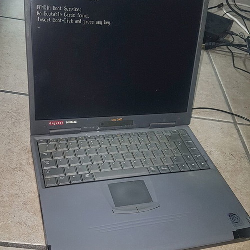 Digital Hinote Ultra 2000 laptop Pentium 233 with original charger