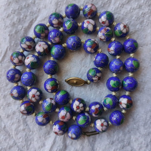 Cloisonne collectible necklace new, cobalt blue enamel with filigree knots