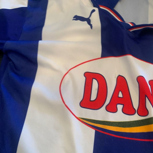 Espaniol Puma jersey large used with chest wear