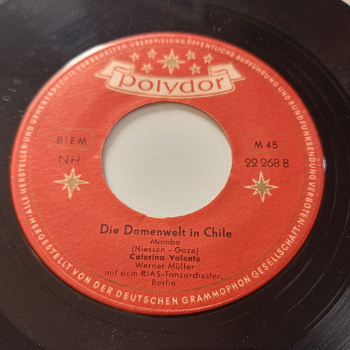 Polydor 45 rpm record used with Malaguena & Die Damenwelt in Chile