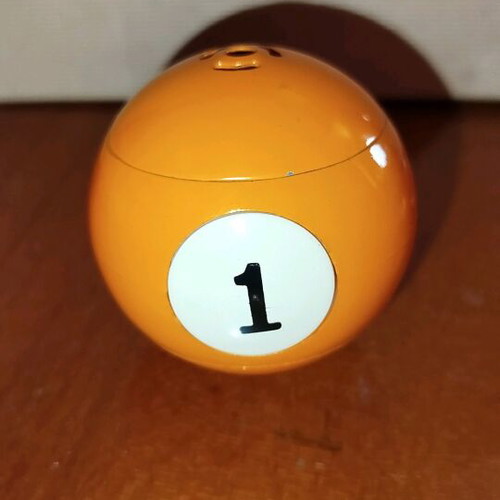 Billiard Ball Lighter like new