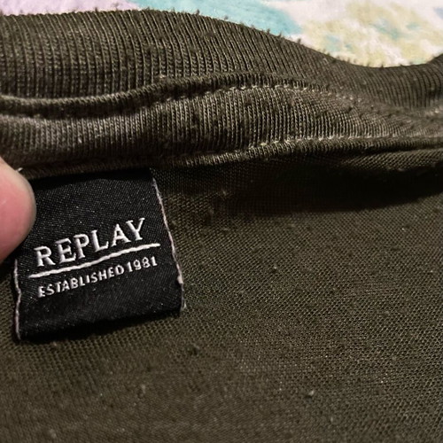 Replay T-shirt used size M in khaki color