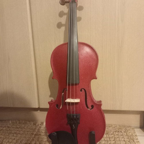 Stentor Mod. 1401 Harlequin 1/2 violin like new, raspberry pink