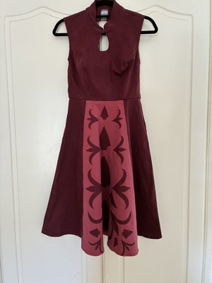 Her Universe Star Wars Ahsoka Tano Faux Suede Dress, Small
