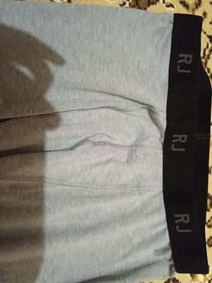 Skelea small size like new, grey, with elastic band