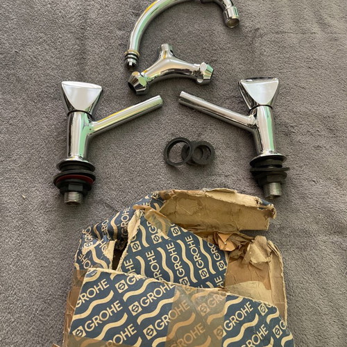 Grohe sink faucet bridge, like new