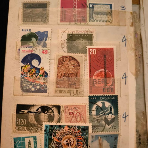 Stamps like new, mixed countries and years, full lot