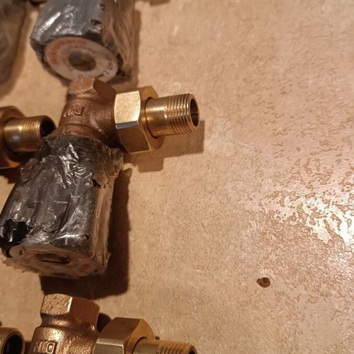 Heimeier Mikrotherm control valve new, 19 pieces