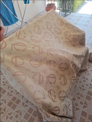 Guy Laroche throw blanket 3x2.10 m