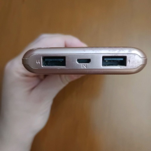 Power bank 10000mAh like new, pink color