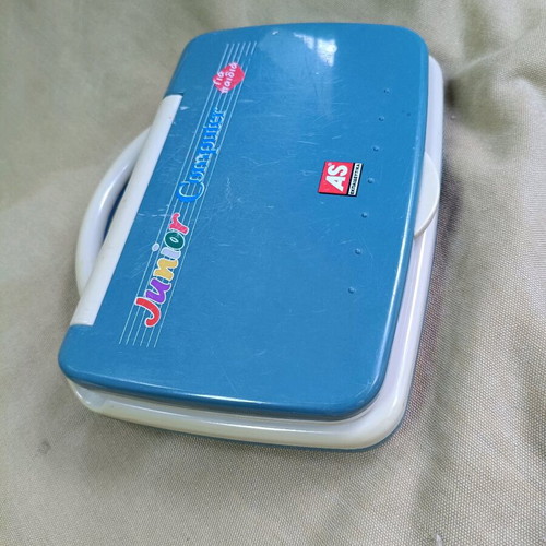 Junior computer used educational toy with 4 batteries