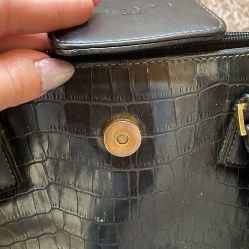 Bever•S Paris black shoulder bag like new