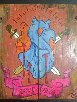 Tattoo old school heart with knife artwork like new