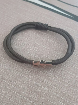 Leather bracelet new