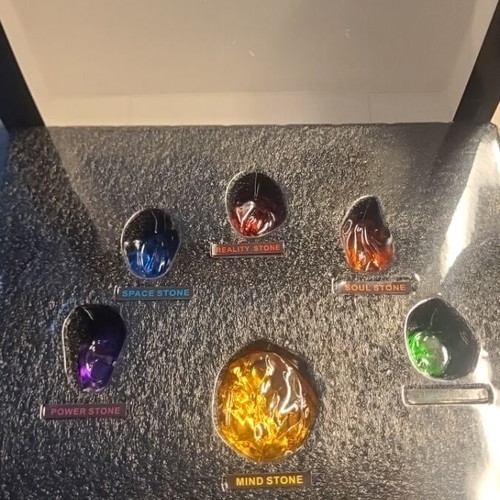 Marvel Movie Infinity Stones new in luxury packaging
