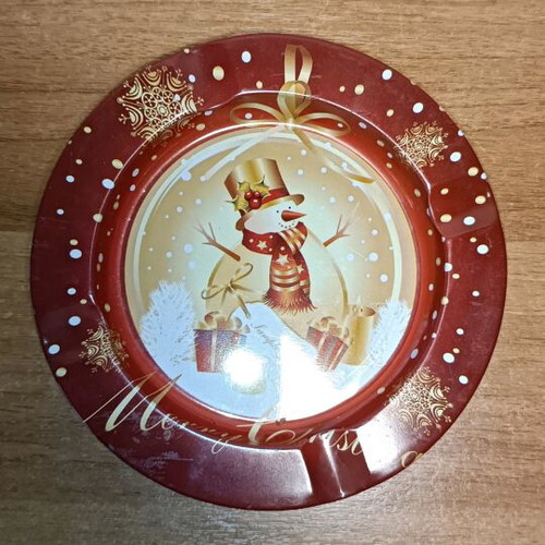 Metal ashtray used