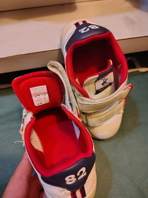 Beverly Hills Polo Club boys' sneakers used, size 27