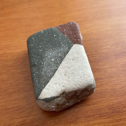 Natural sandstone with colorful geometric pattern new