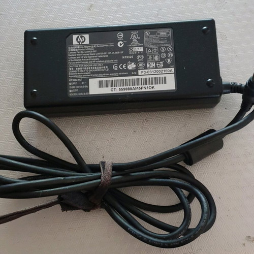 HP 65W Power Adapter for Pavilion DV6200 DV6300 DV6400 DV6500 DV6600 like new