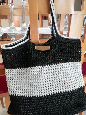 Handmade beach shoulder bag like new