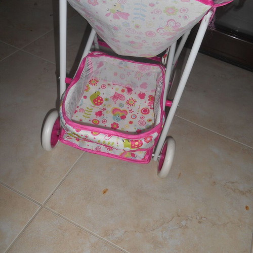 Doll stroller used, dimensions 60x60x25 cm
